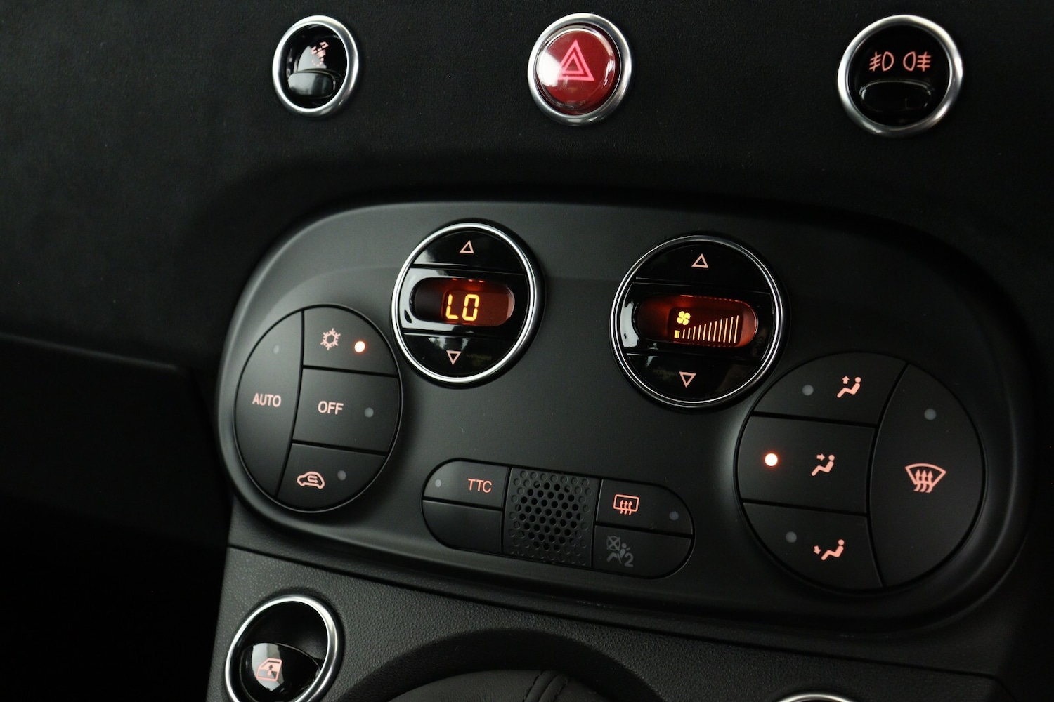 Used Abarth 695 2025 for sale - 78000316: Photo 24