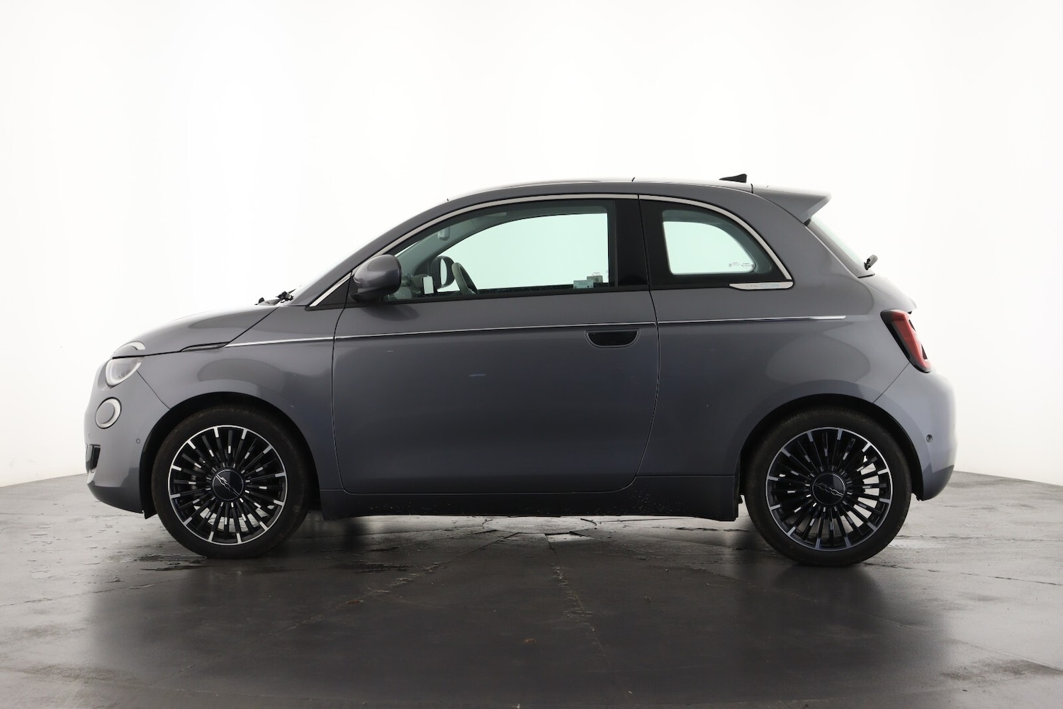 Used Fiat 500 2021 for sale - 77035817: Photo 8