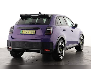 Used Abarth 600e 2025 for sale - 75396206: Photo