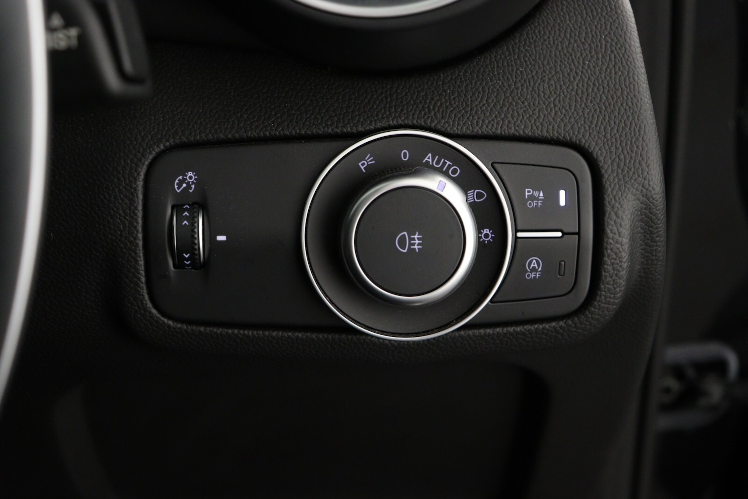 Used Alfa Romeo Giulia 2023 for sale - 77232180: Photo 27