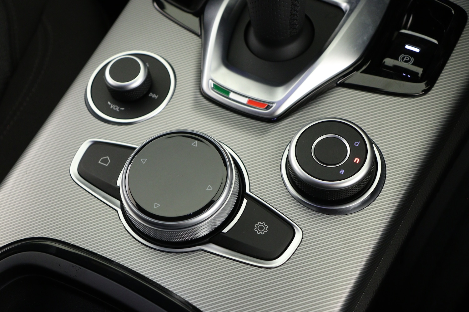 Used Alfa Romeo Stelvio 2025 for sale - 76615320: Photo 20