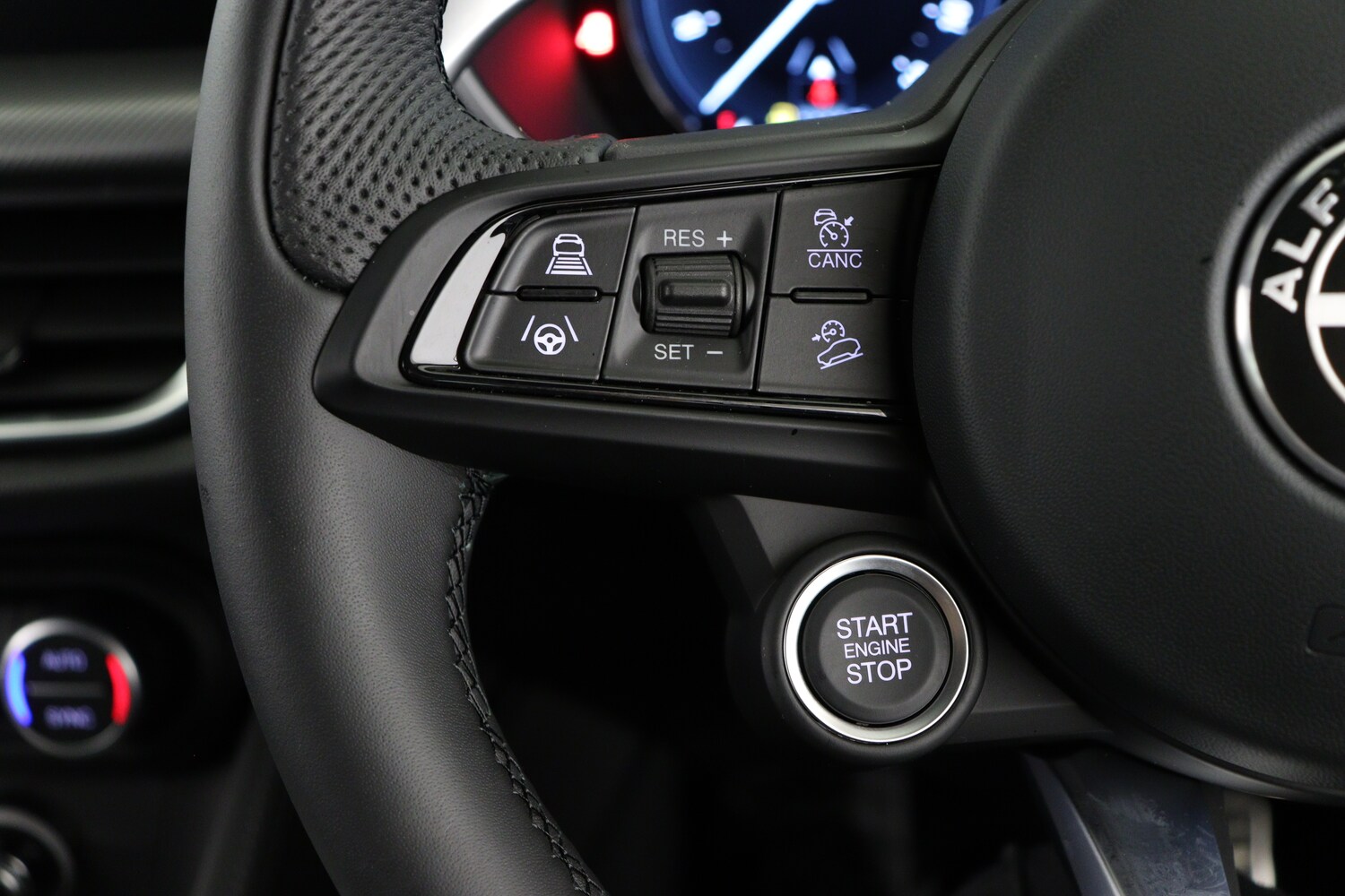 Used Alfa Romeo Stelvio 2025 for sale - 76615320: Photo 21