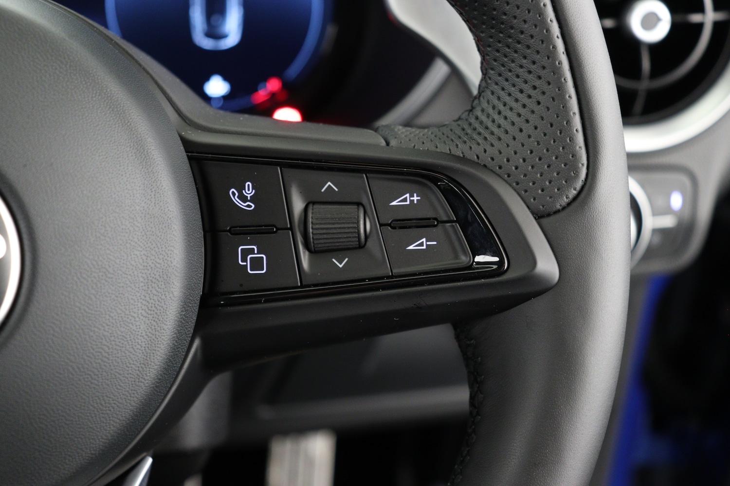 Used Alfa Romeo Stelvio 2025 for sale - 76615320: Photo 22