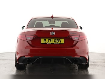 Used Alfa Romeo Giulia 2022 for sale - 77512566: Photo