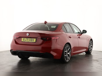 Used Alfa Romeo Giulia 2022 for sale - 77512566: Photo