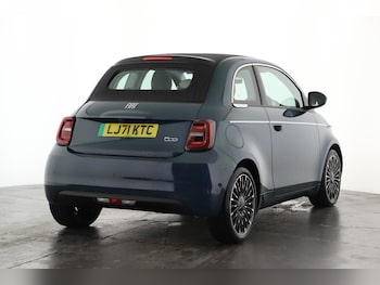 Used Fiat 500e C 2021 for sale - 75702683: Photo