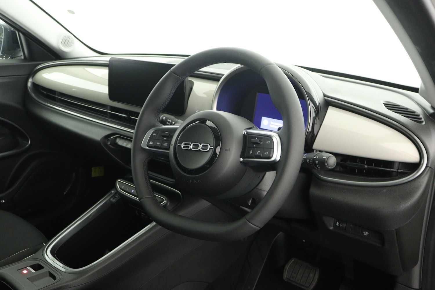 Used Fiat 600 2025 for sale - 76615441: Photo 12