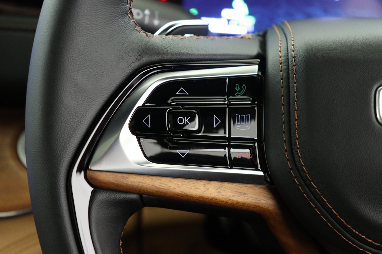 Used Jeep Grand Cherokee 2025 for sale - 76615316: Photo 31