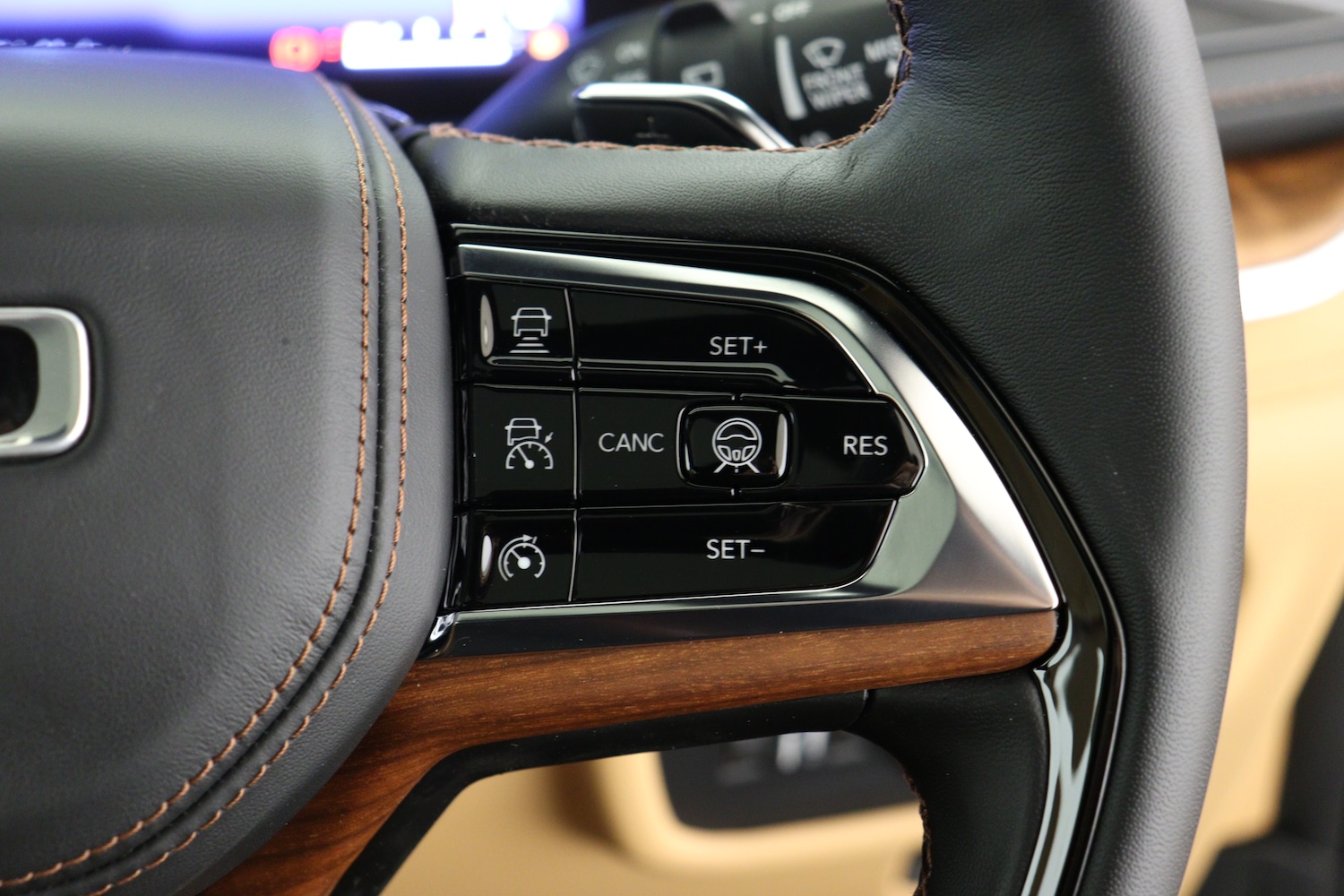 Used Jeep Grand Cherokee 2025 for sale - 76615316: Photo 32