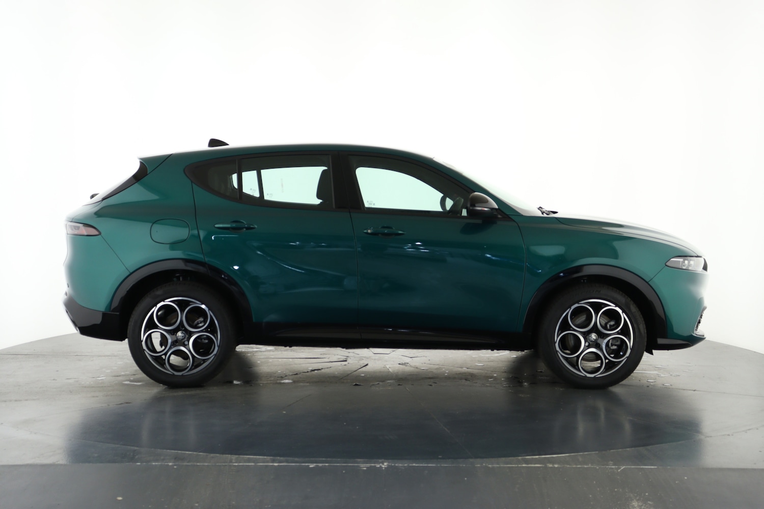 Used Alfa Romeo Tonale 2025 for sale - 76615375: Photo 4