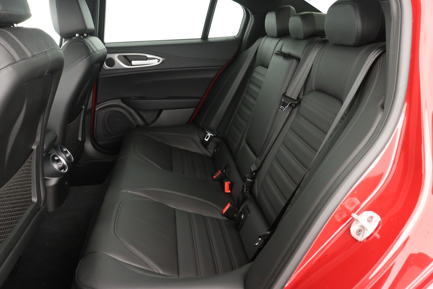 Used Alfa Romeo Giulia 2026 for sale - 77841509: Photo 12