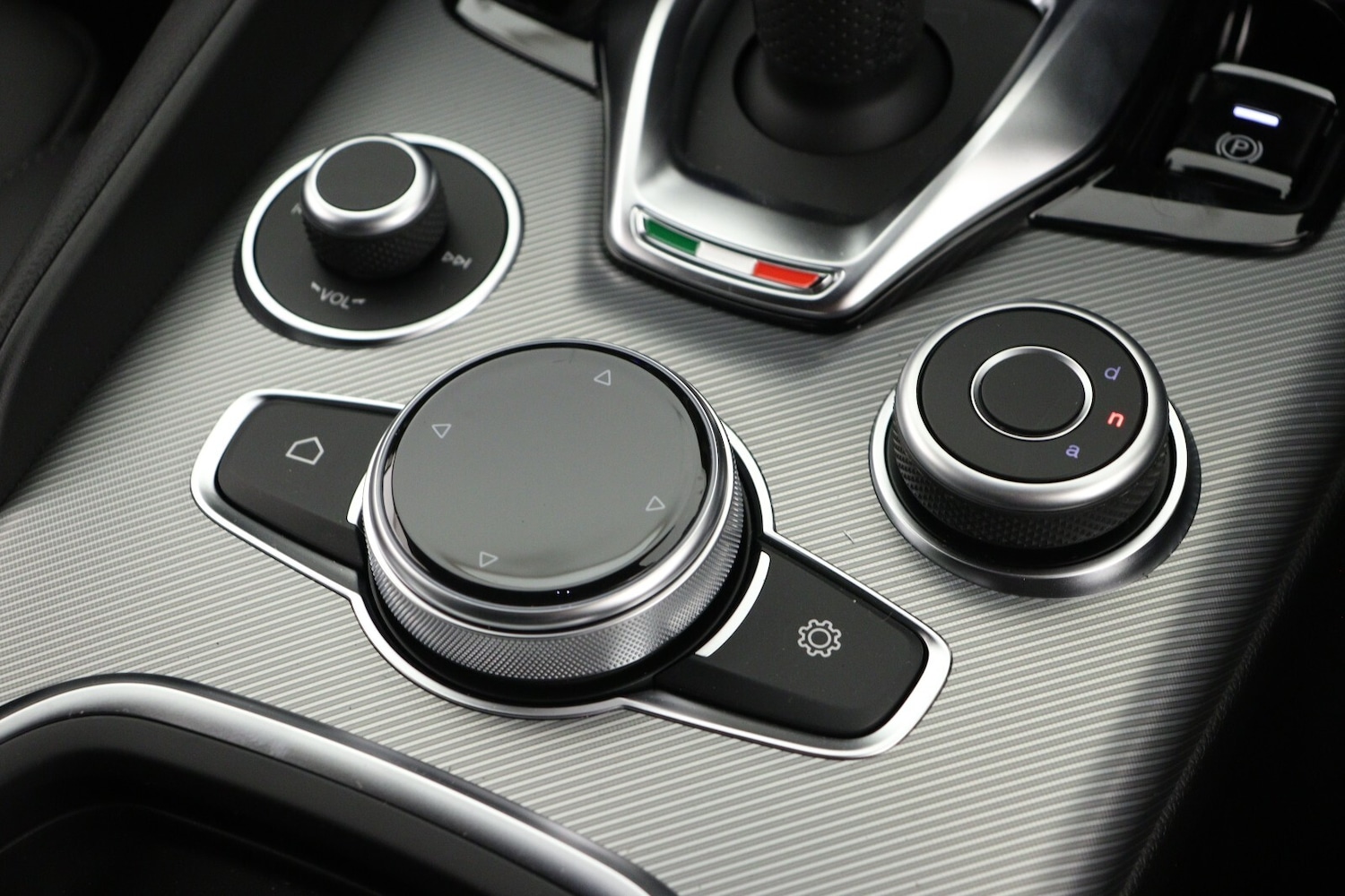 Used Alfa Romeo Giulia 2026 for sale - 77841509: Photo 20