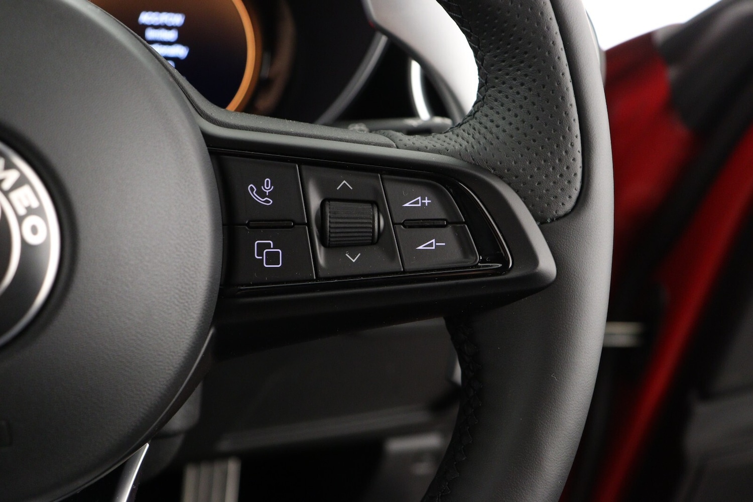 Used Alfa Romeo Giulia 2026 for sale - 77841509: Photo 22