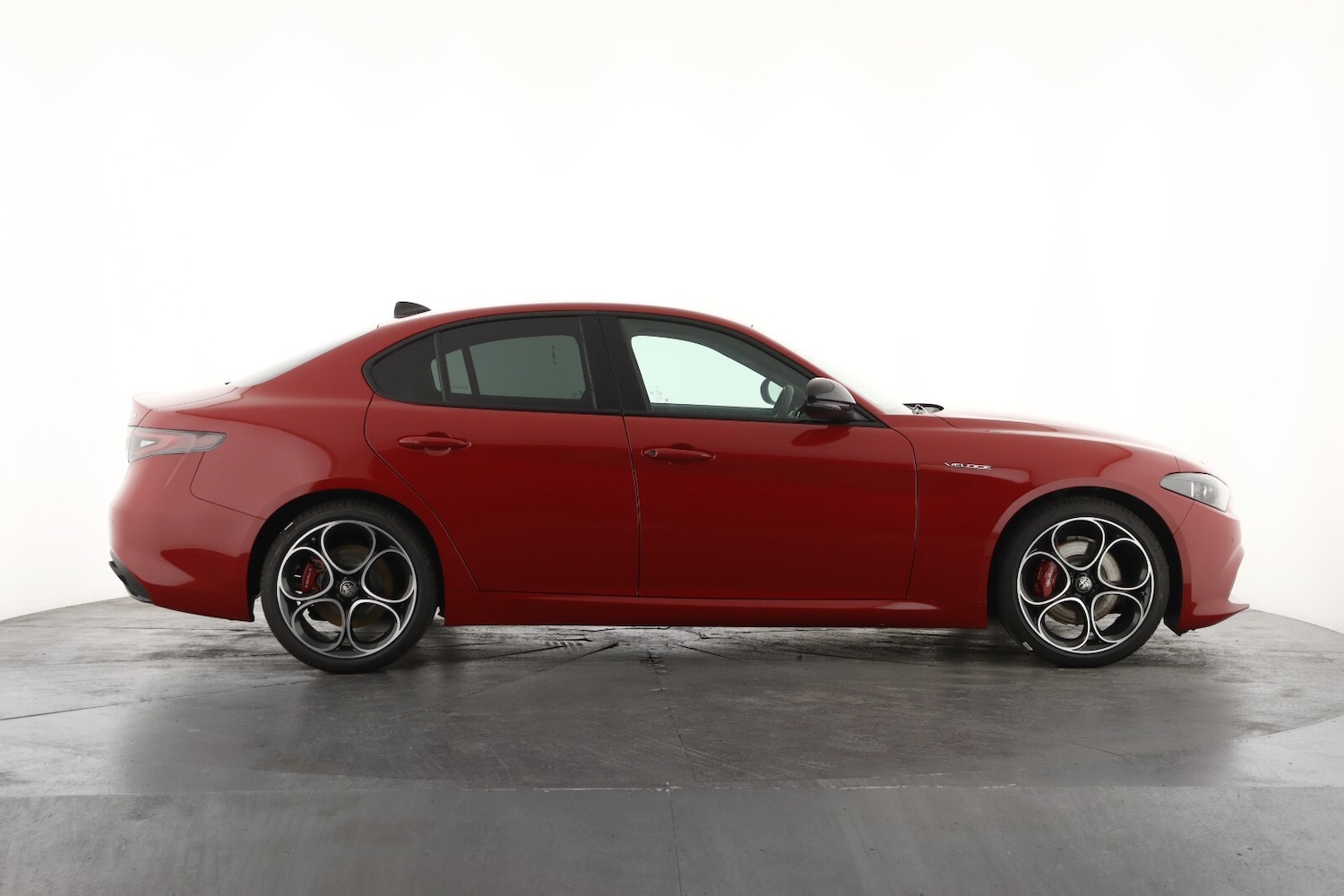 Used Alfa Romeo Giulia 2026 for sale - 77841509: Photo 4