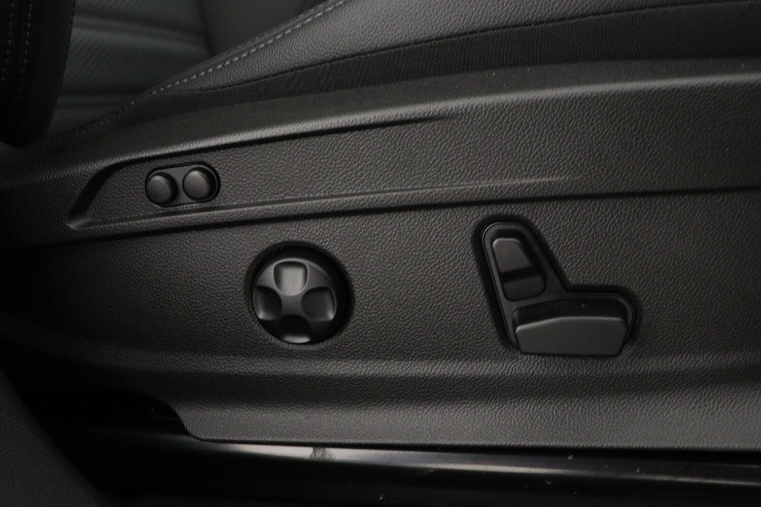 Used Alfa Romeo Stelvio 2025 for sale - 77025369: Photo 17