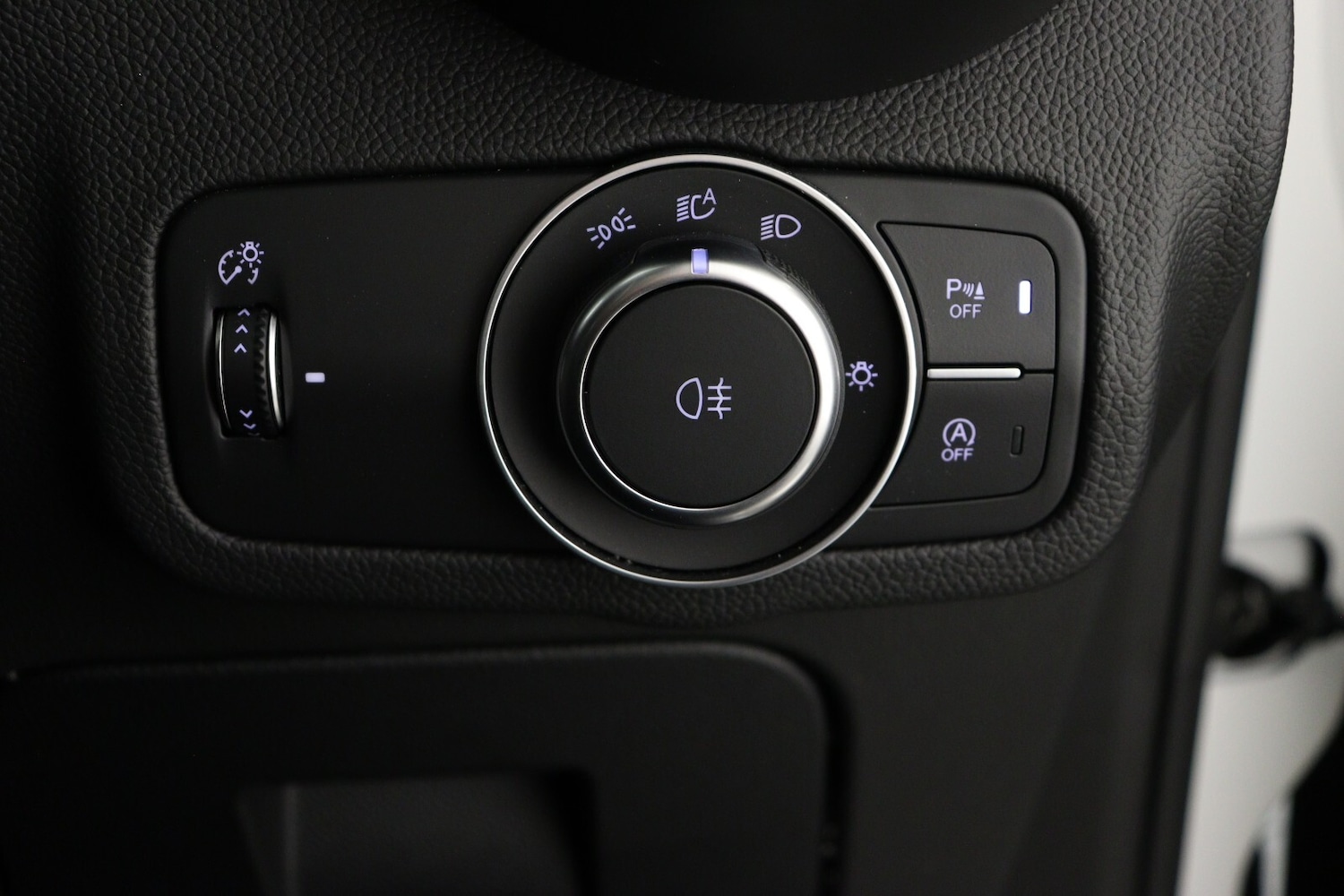 Used Alfa Romeo Stelvio 2025 for sale - 77025369: Photo 32