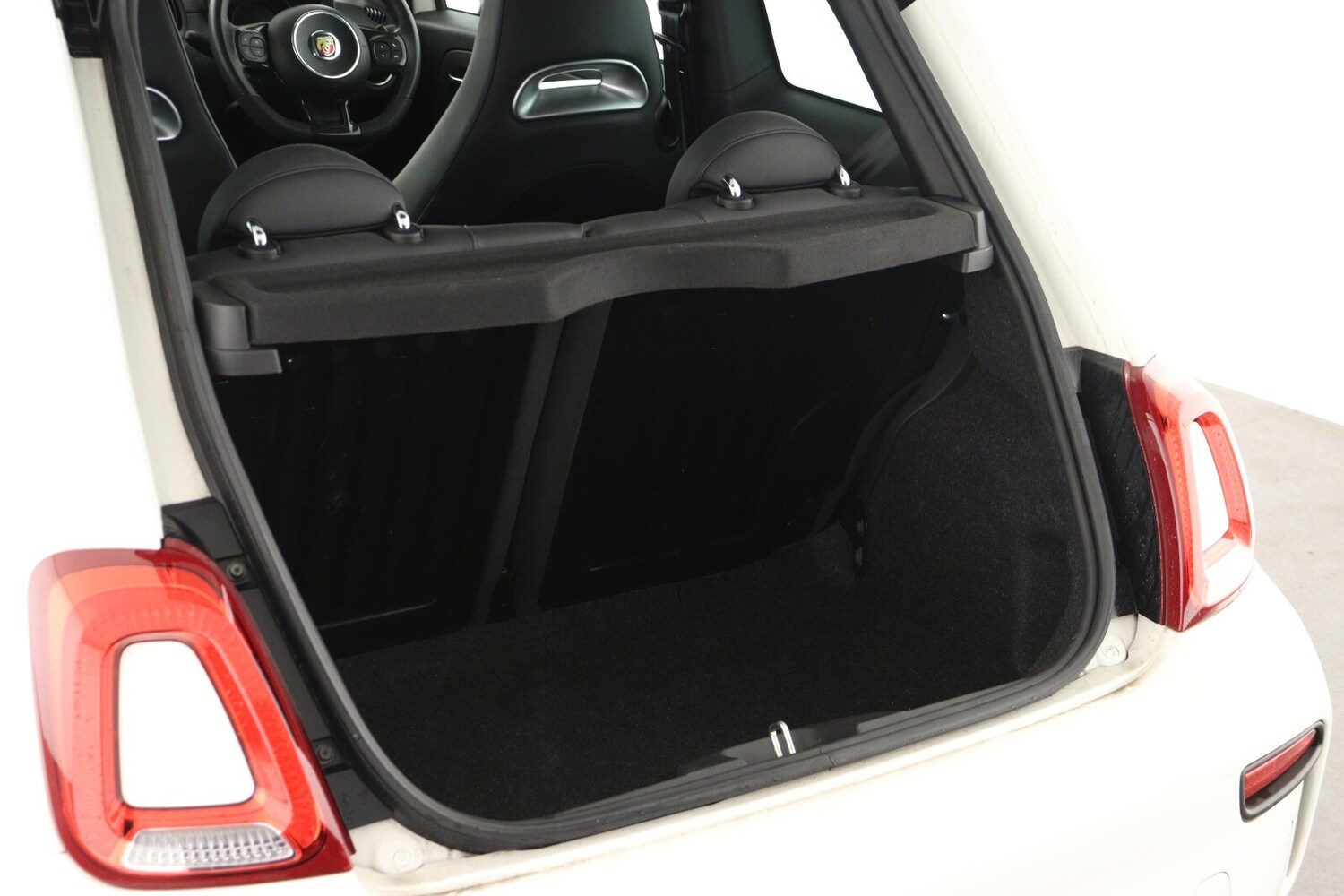 Used Abarth 695 2024 for sale - 77449745: Photo 10