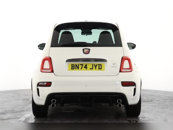 Used Abarth 695 2024 for sale - 77449745: Photo