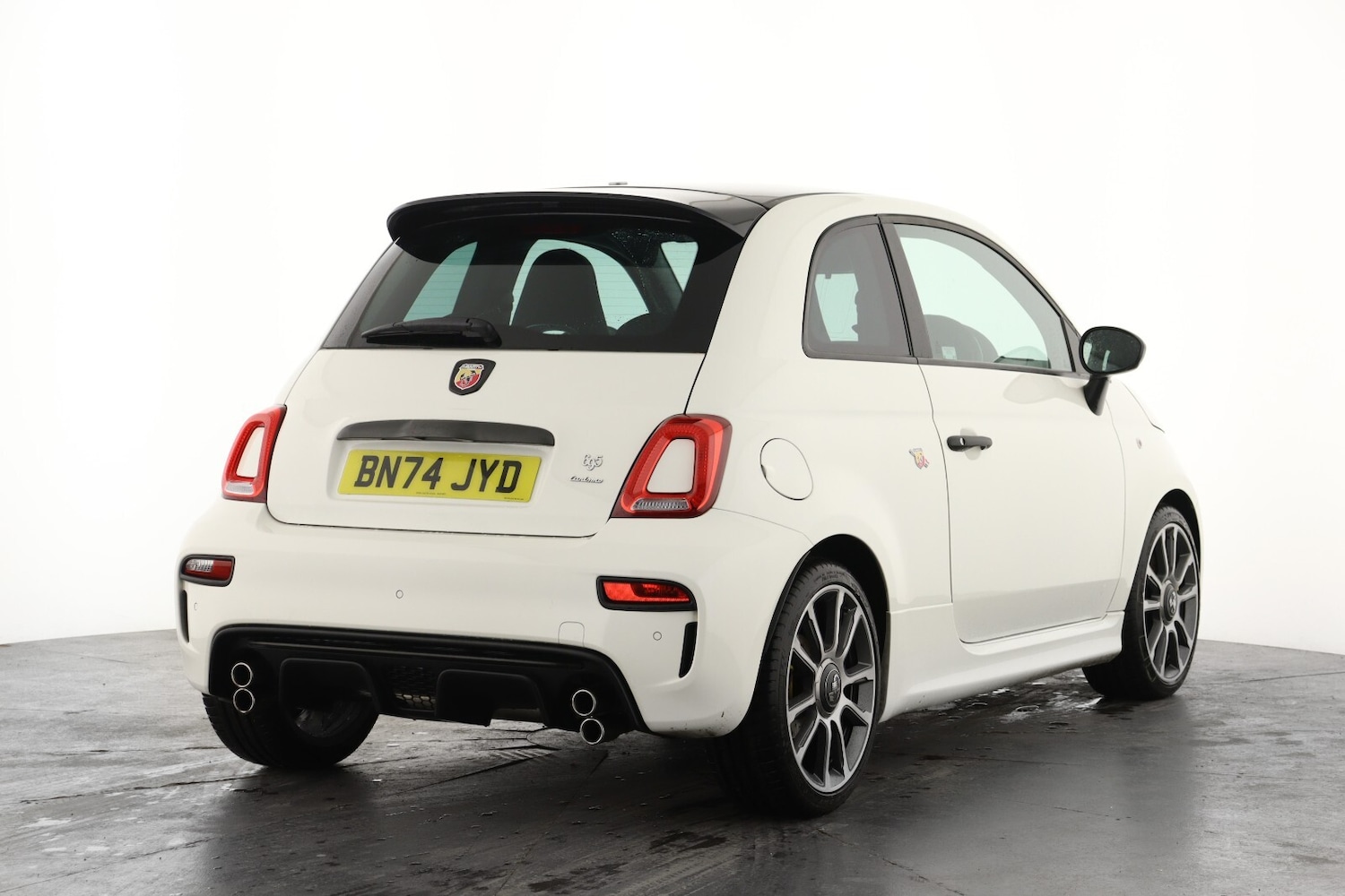 Used Abarth 695 2024 for sale - 77449745: Photo 3