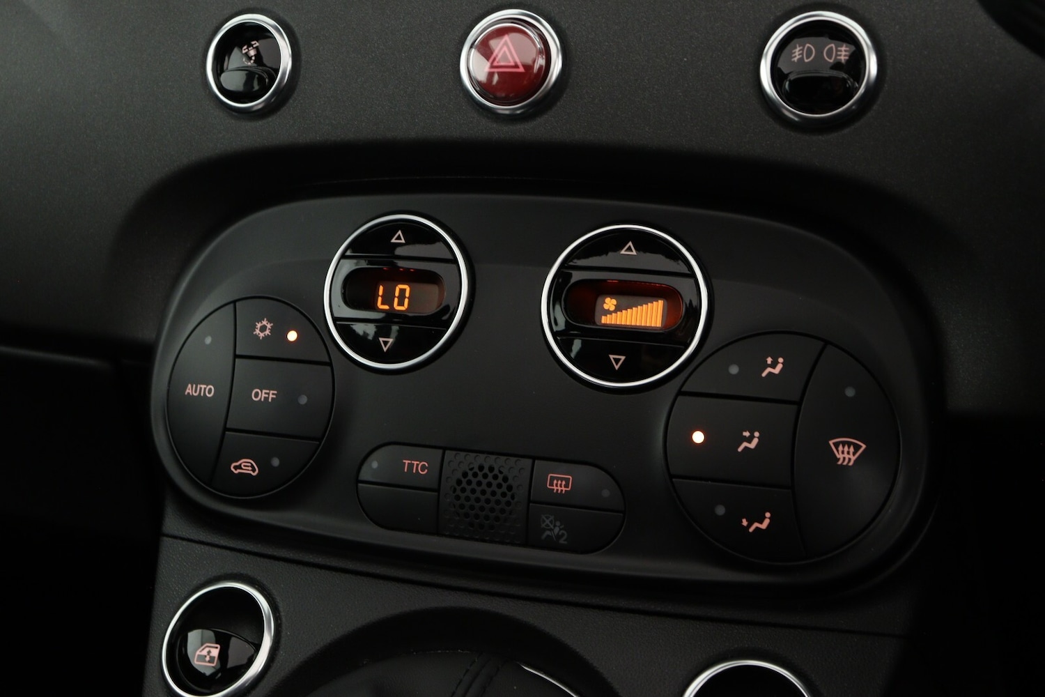 Used Abarth 695 2024 for sale - 77274055: Photo 19