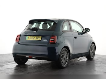 Used Fiat 500 2022 for sale - 77389042: Photo