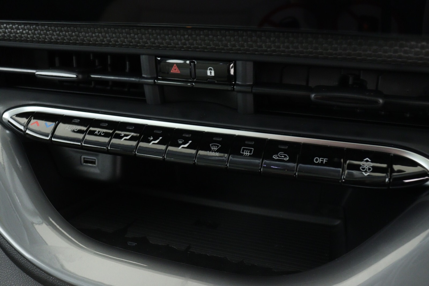 Used Fiat 500 2025 for sale - 77036080: Photo 15