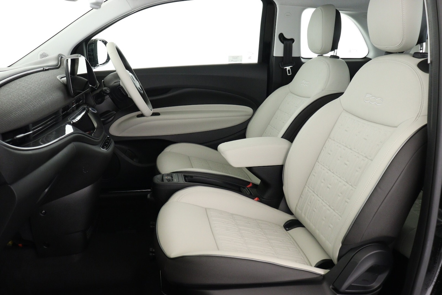 Used Fiat 500 2025 for sale - 77036080: Photo 9