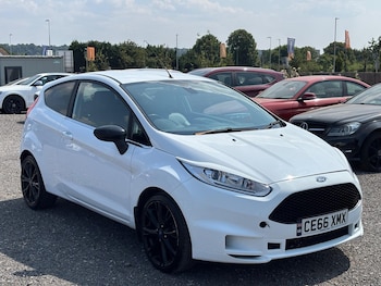 Used Ford Fiesta 2016 for sale - 79248674: Photo