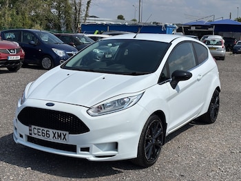 Used Ford Fiesta 2016 for sale - 79248674: Photo