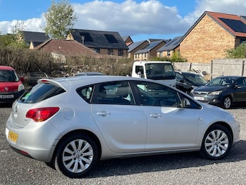 Used Vauxhall Astra 2011 for sale - 79831602: Photo