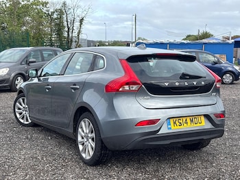 Used Volvo V40 2014 for sale - 78911259: Photo