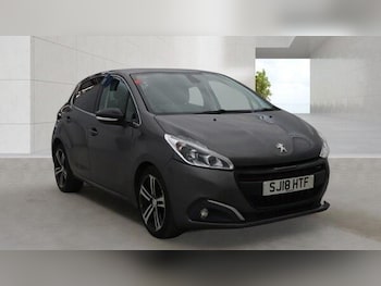 Used Peugeot 208 2018 for sale - 78910701: Photo
