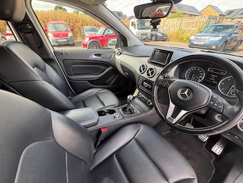 Used Mercedes-Benz B Class 2013 for sale - 79413098: Photo