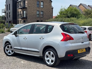 Used Peugeot 3008 2011 for sale - 79698403: Photo