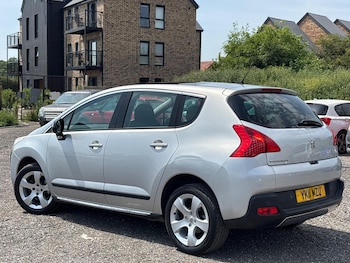 Used Peugeot 3008 2011 for sale - 78981520: Photo