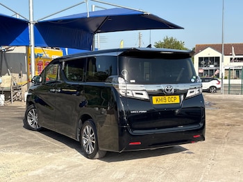 Used Toyota Vellfire 2025 for sale - 79565331: Photo