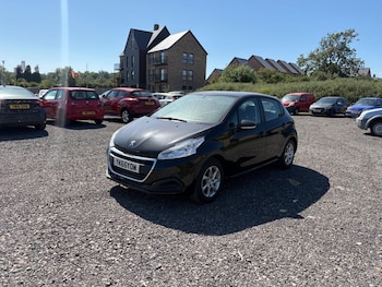 Used Peugeot 208 2015 for sale - 78910618: Photo