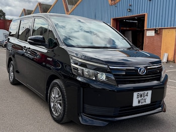 Used Toyota Noah 2014 for sale - 79588233: Photo
