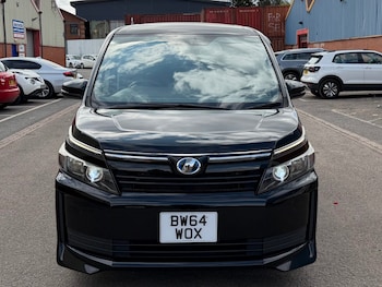 Used Toyota Noah 2014 for sale - 79588233: Photo