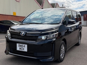 Used Toyota Noah 2014 for sale - 79588233: Photo