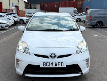 Used Toyota Prius 2014 for sale - 79330160: Photo