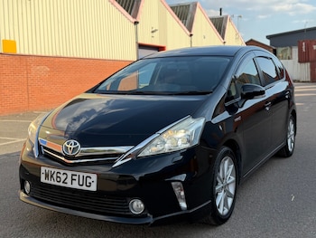 Used Toyota Prius+ 2012 for sale - 79527894: Photo