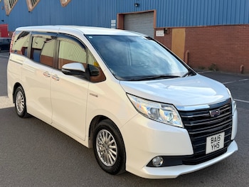 Used Toyota Noah 2015 for sale - 78885661: Photo