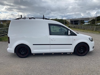 Used Volkswagen Caddy 2015 for sale - 75946823: Photo