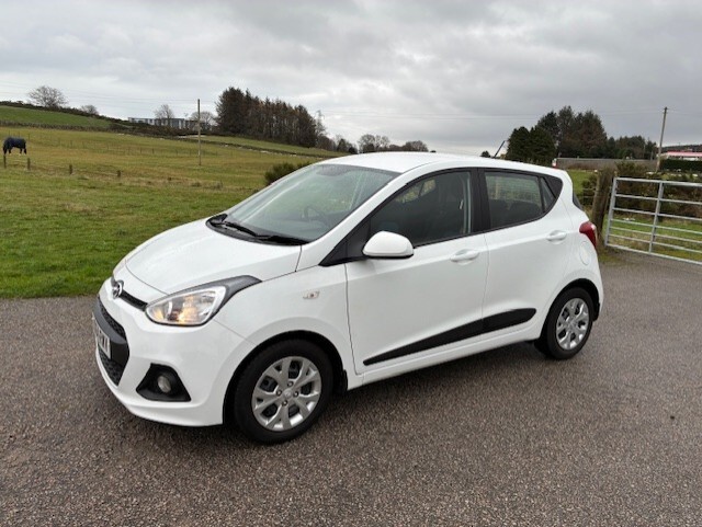 Used Hyundai i10 2014 for sale - 76881757: Photo 8