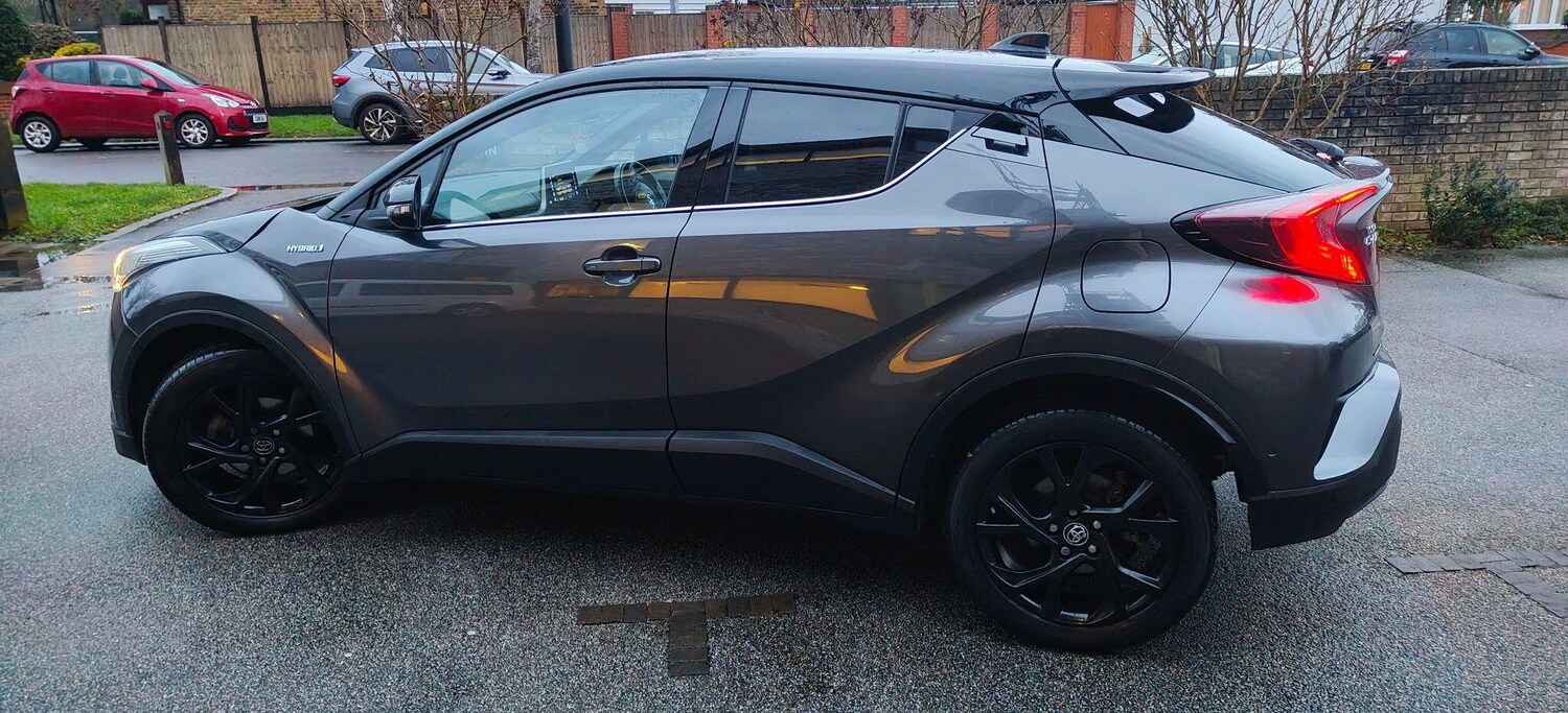 Used Toyota C-HR 2018 for sale - 77120478: Photo 13