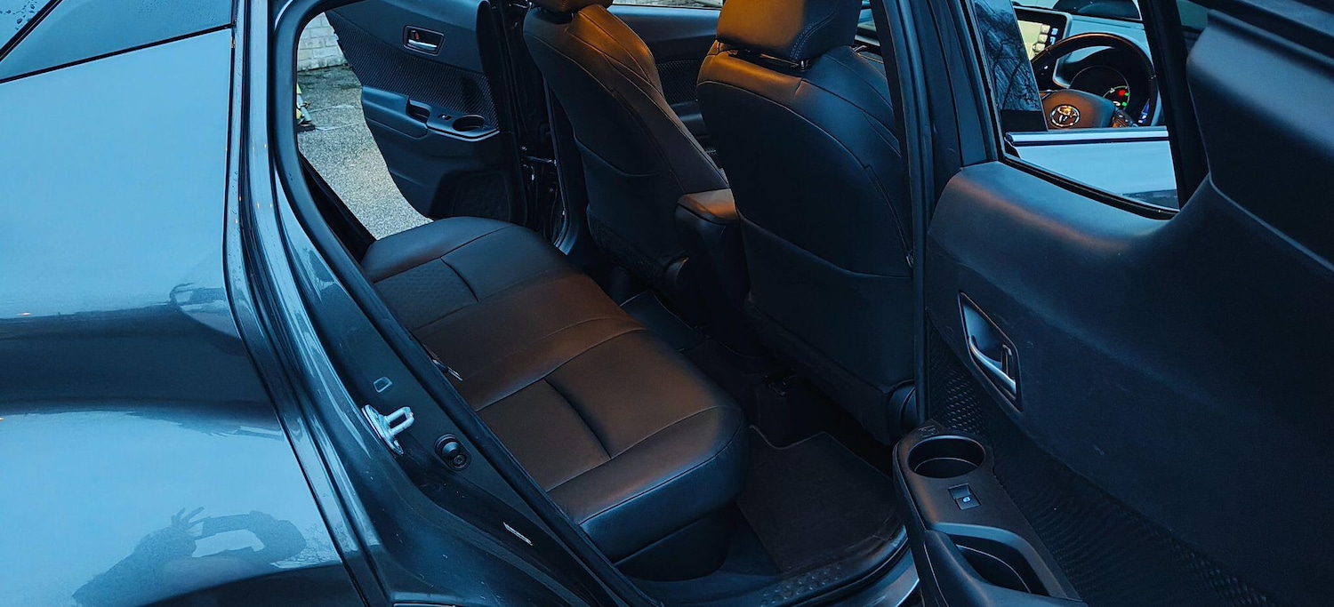 Used Toyota C-HR 2018 for sale - 77120478: Photo 21