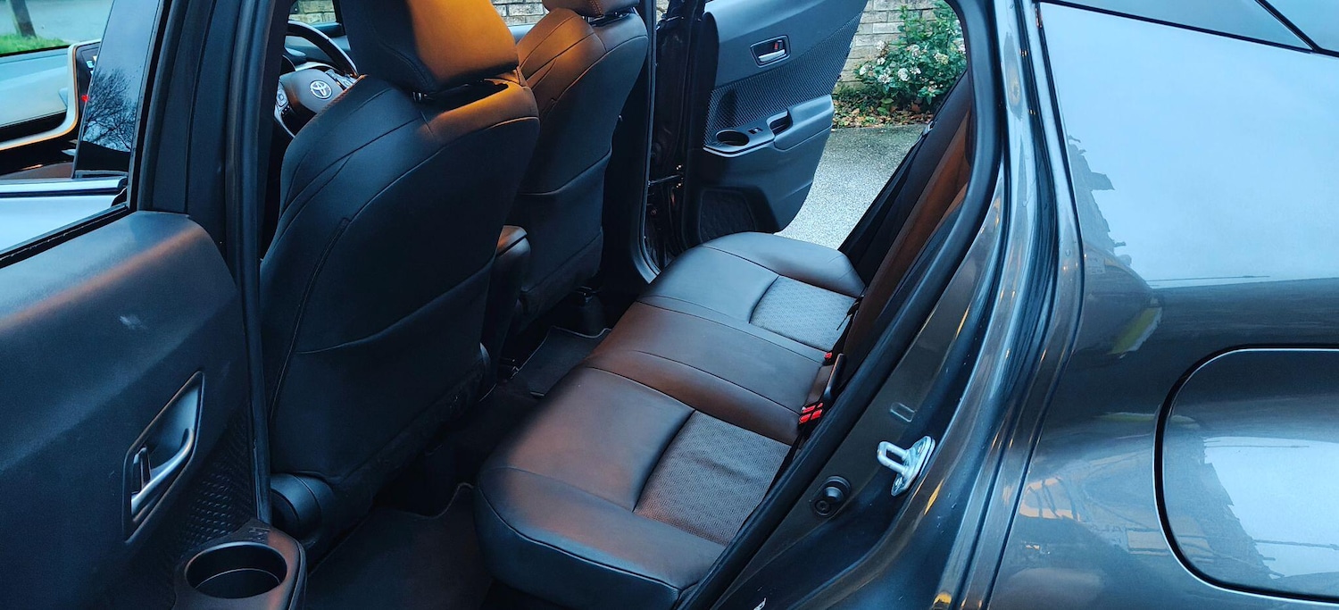 Used Toyota C-HR 2018 for sale - 77120478: Photo 24