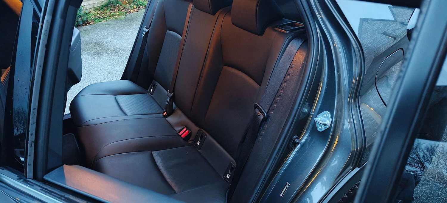 Used Toyota C-HR 2018 for sale - 77120478: Photo 25