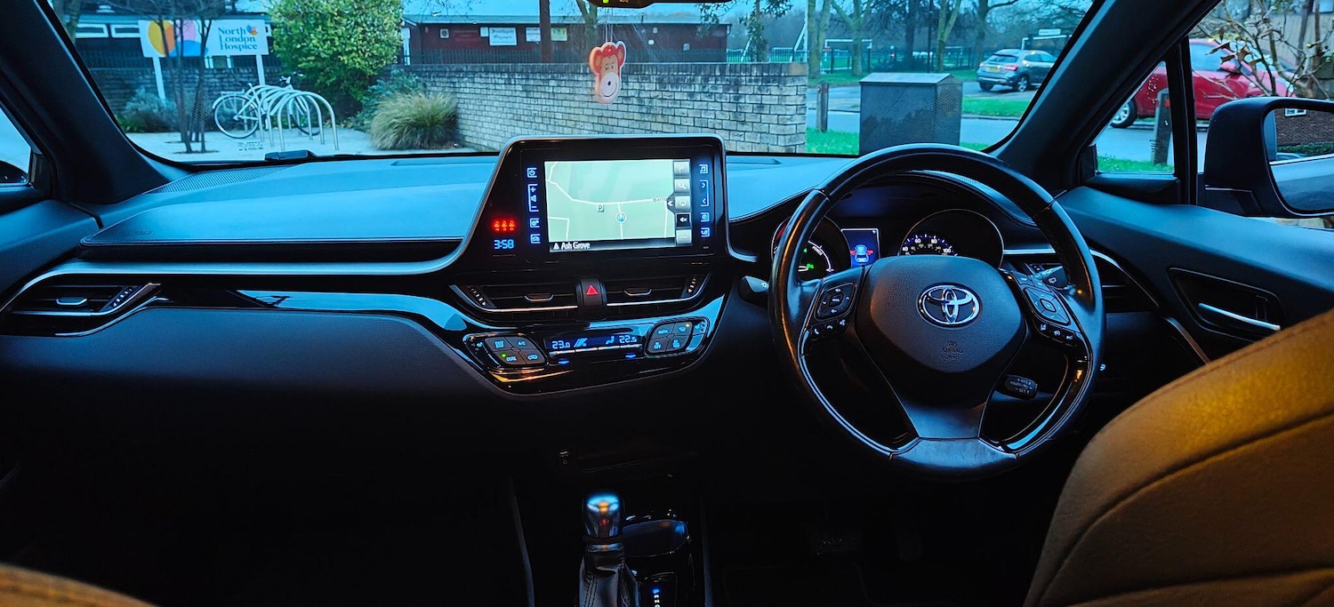 Used Toyota C-HR 2018 for sale - 77120478: Photo 26